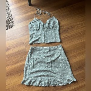 Abercrombie Floral Matching Set size medium